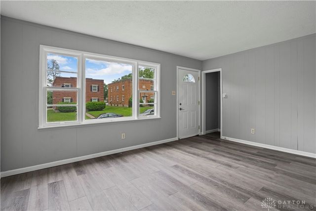245 E Beechwood Avenue, Dayton, OH 45405