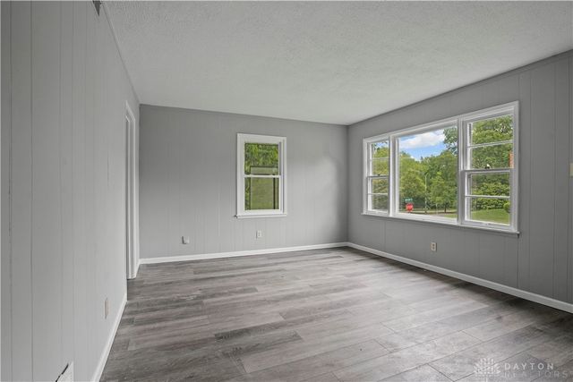 245 E Beechwood Avenue, Dayton, OH 45405