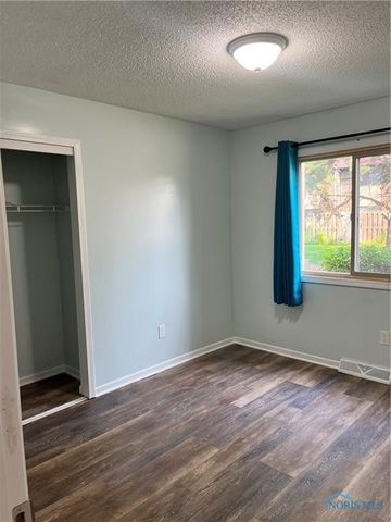 5615 Baronswood Circle, 105, Toledo, OH 43615