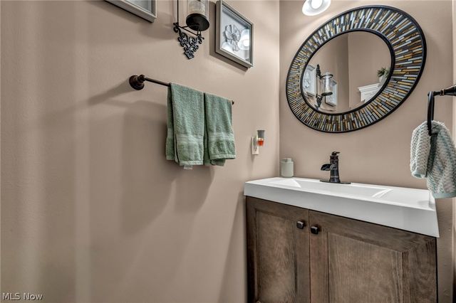 979 Lonetree Court, Brunswick, OH 44212