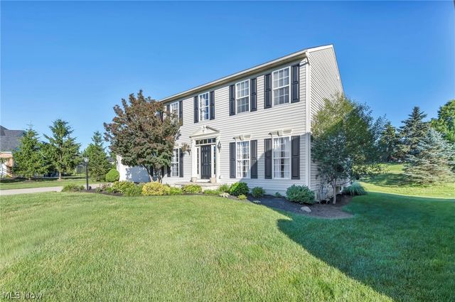 979 Lonetree Court, Brunswick, OH 44212
