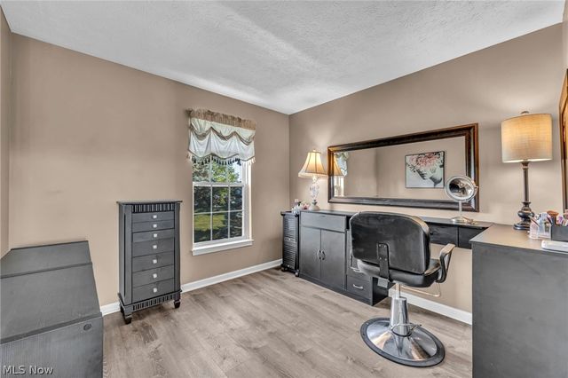 979 Lonetree Court, Brunswick, OH 44212