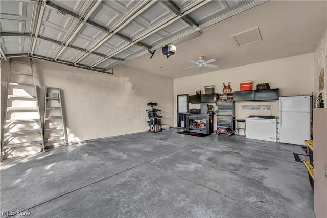 979 Lonetree Court, Brunswick, OH 44212