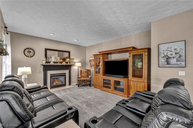 979 Lonetree Court, Brunswick, OH 44212