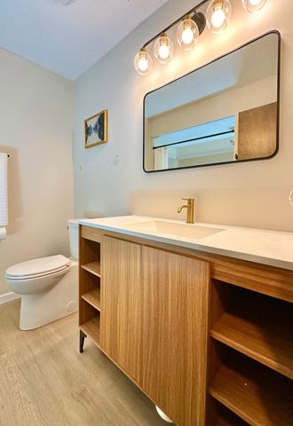 3883 Dolomite Drive, Eagan, MN 55122