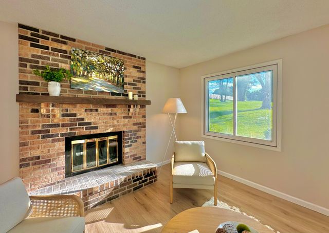 3883 Dolomite Drive, Eagan, MN 55122
