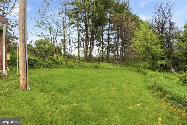 349 HALLTOWN RD, Harpers Ferry, WV 25425