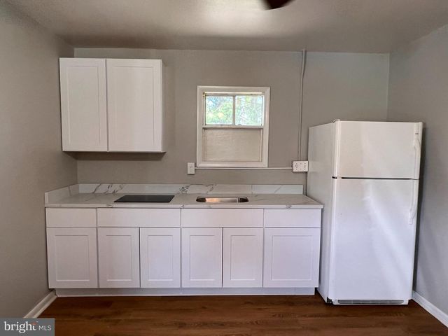 349 HALLTOWN RD, Harpers Ferry, WV 25425