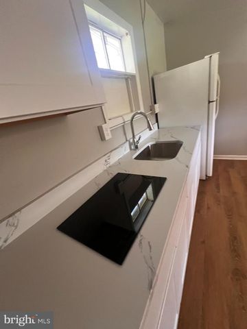 349 HALLTOWN RD, Harpers Ferry, WV 25425