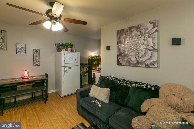 349 HALLTOWN RD, Harpers Ferry, WV 25425