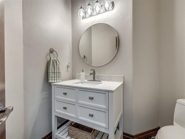 1721 Graces Terrace, Edmond, OK 73025