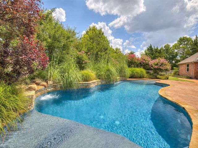 1721 Graces Terrace, Edmond, OK 73025