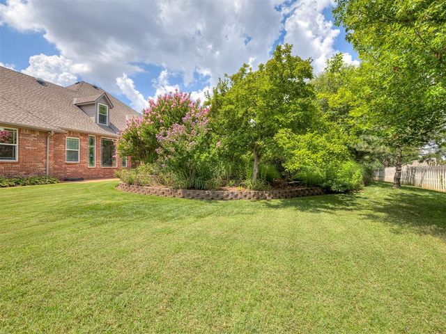 1721 Graces Terrace, Edmond, OK 73025