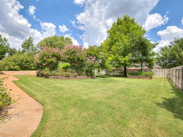 1721 Graces Terrace, Edmond, OK 73025