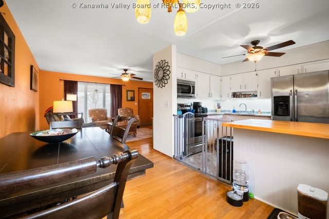 219 Melrose Drive, Hurricane, WV 25526