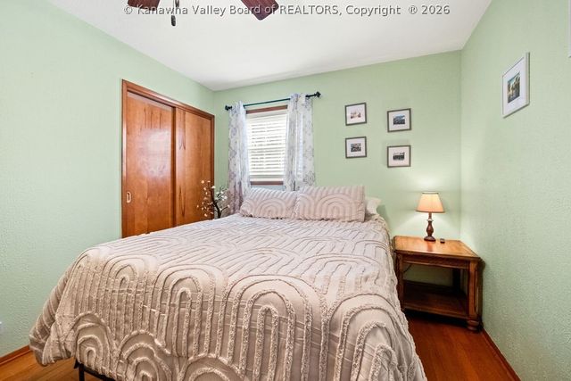 219 Melrose Drive, Hurricane, WV 25526