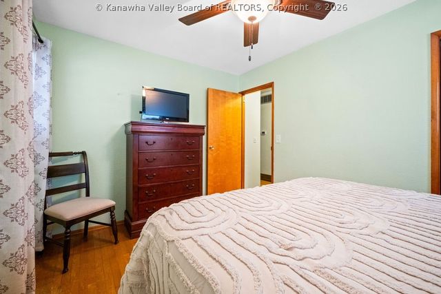 219 Melrose Drive, Hurricane, WV 25526