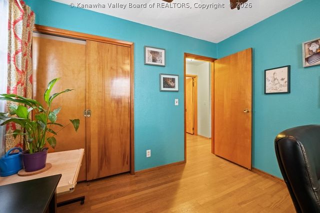 219 Melrose Drive, Hurricane, WV 25526