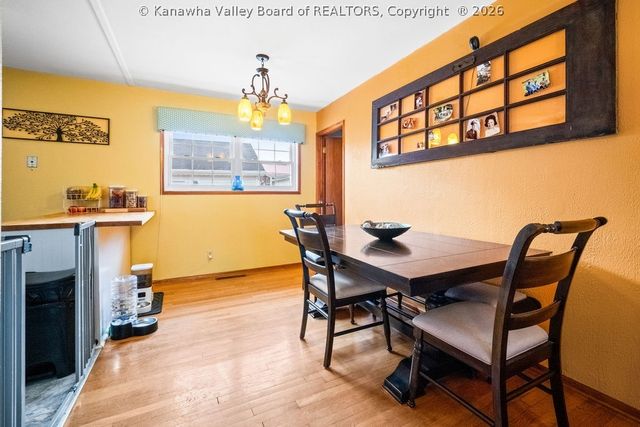 219 Melrose Drive, Hurricane, WV 25526