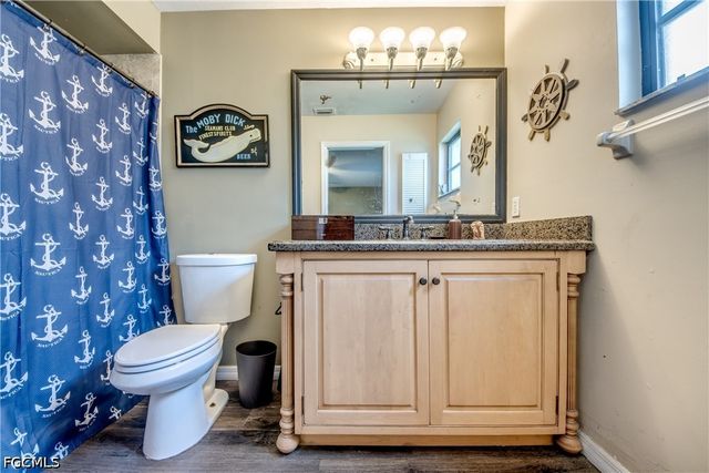 3723 SE 2nd PL, Cape Coral, FL 33904
