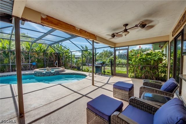 3723 SE 2nd PL, Cape Coral, FL 33904