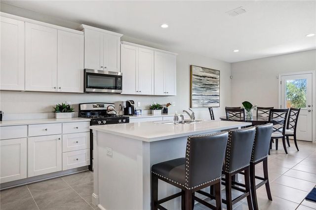 1356 Eagle Ridge TRL, Leander, TX 78641