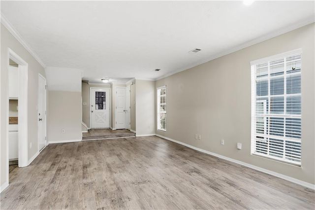 6668 E Windsor Lane, Norcross, GA 30093