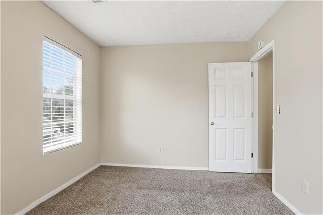 6668 E Windsor Lane, Norcross, GA 30093