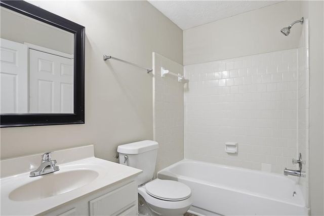 6668 E Windsor Lane, Norcross, GA 30093