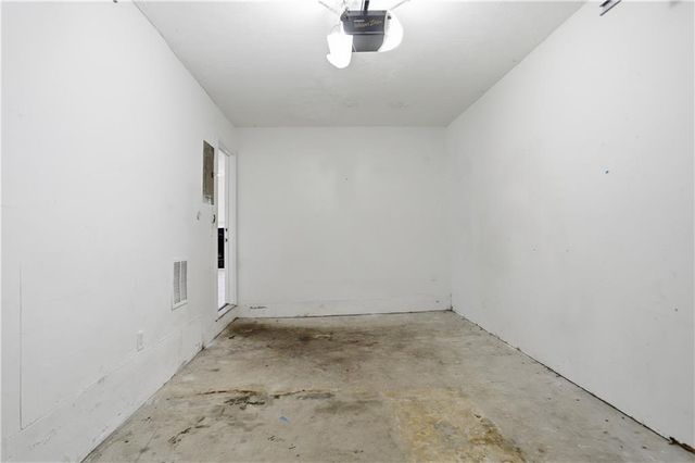 6668 E Windsor Lane, Norcross, GA 30093