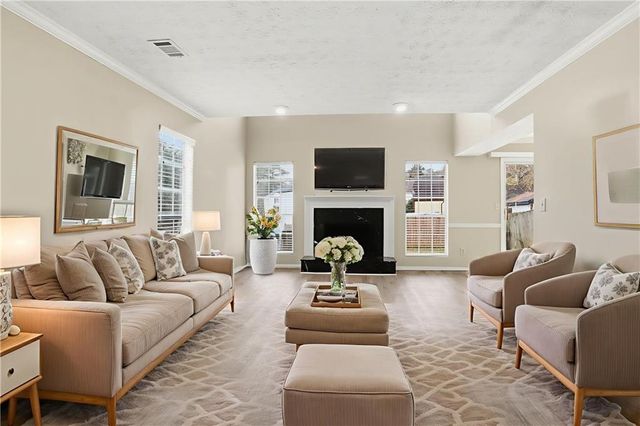 6668 E Windsor Lane, Norcross, GA 30093