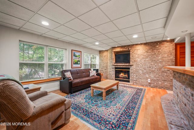 18 Queens Pass, Colts Neck, NJ 07722