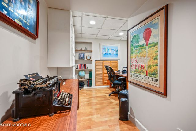 18 Queens Pass, Colts Neck, NJ 07722