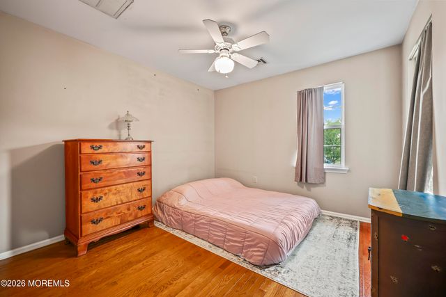 18 Queens Pass, Colts Neck, NJ 07722