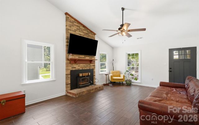 7112 Walterboro Road, Charlotte, NC 28227