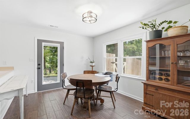 7112 Walterboro Road, Charlotte, NC 28227