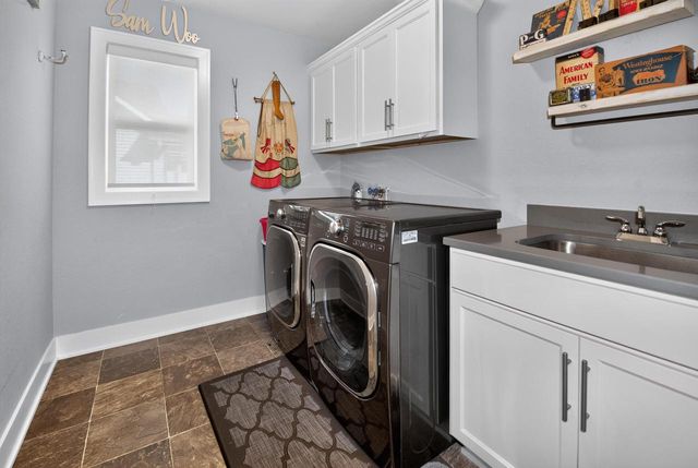 5714 Richwood LANE, Racine, WI 53402