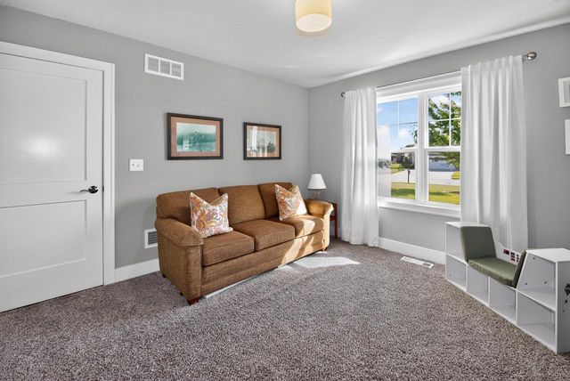 5714 Richwood LANE, Racine, WI 53402