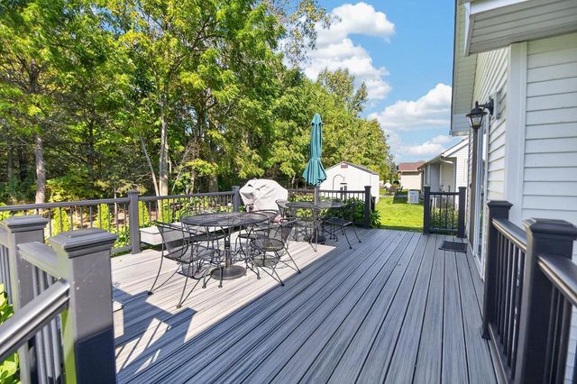5714 Richwood LANE, Racine, WI 53402