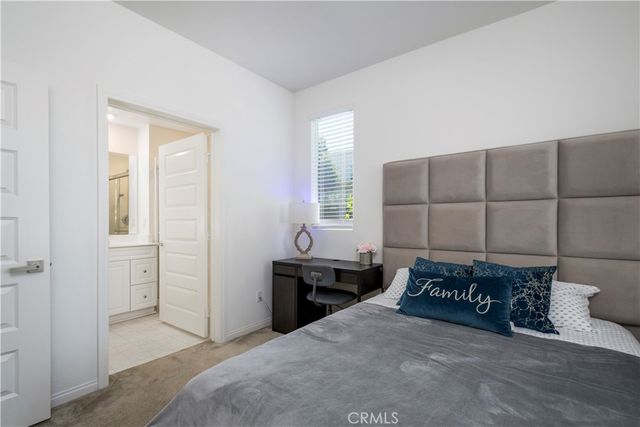 164 Unity, Irvine, CA 92614