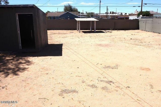 12075 James Street, Boron, CA 93516
