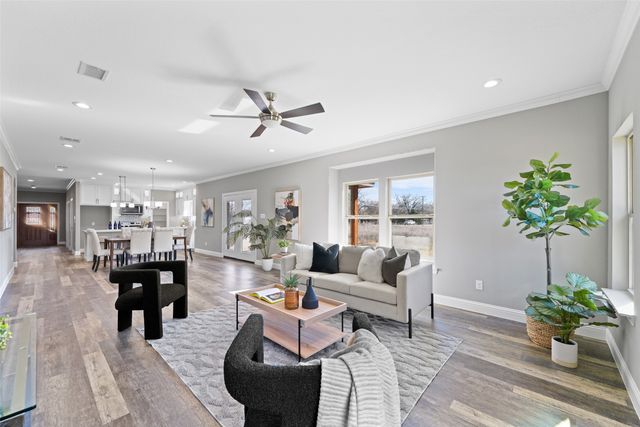 639 Legendary Lane, Gun Barrel City, TX 75156