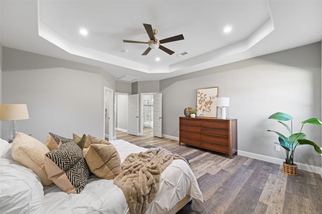 639 Legendary Lane, Gun Barrel City, TX 75156