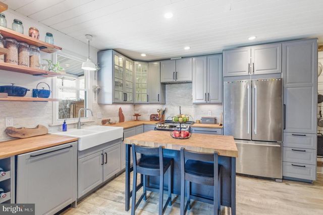 357 JEFFERSON AVE, Downingtown, PA 19335