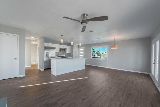 21801 Zachary Drive, Galveston, TX 77554