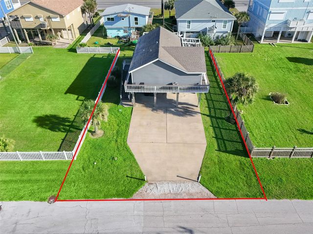 21801 Zachary Drive, Galveston, TX 77554