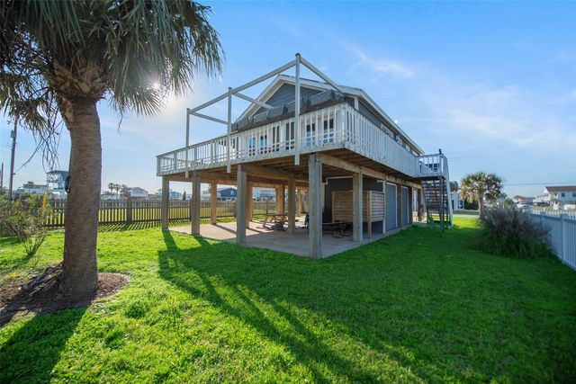 21801 Zachary Drive, Galveston, TX 77554