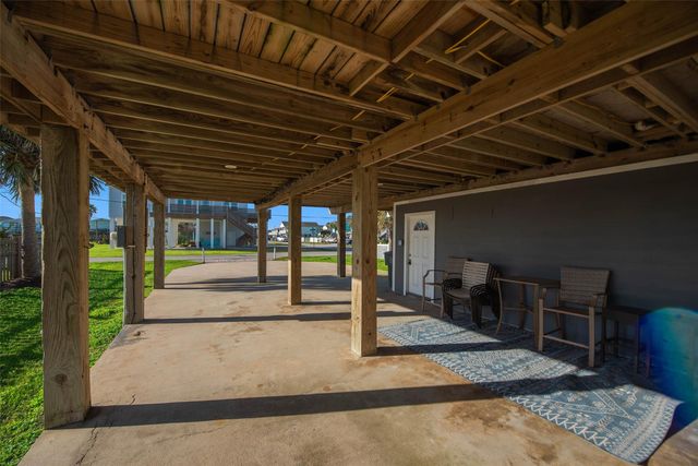 21801 Zachary Drive, Galveston, TX 77554