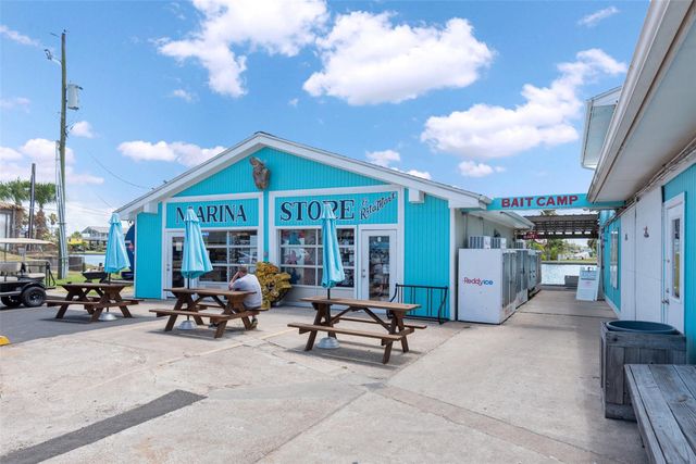 21801 Zachary Drive, Galveston, TX 77554