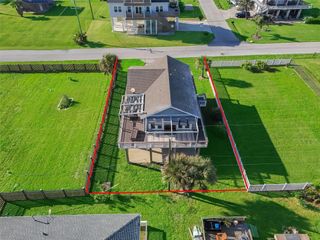 21801 Zachary Drive, Galveston, TX 77554